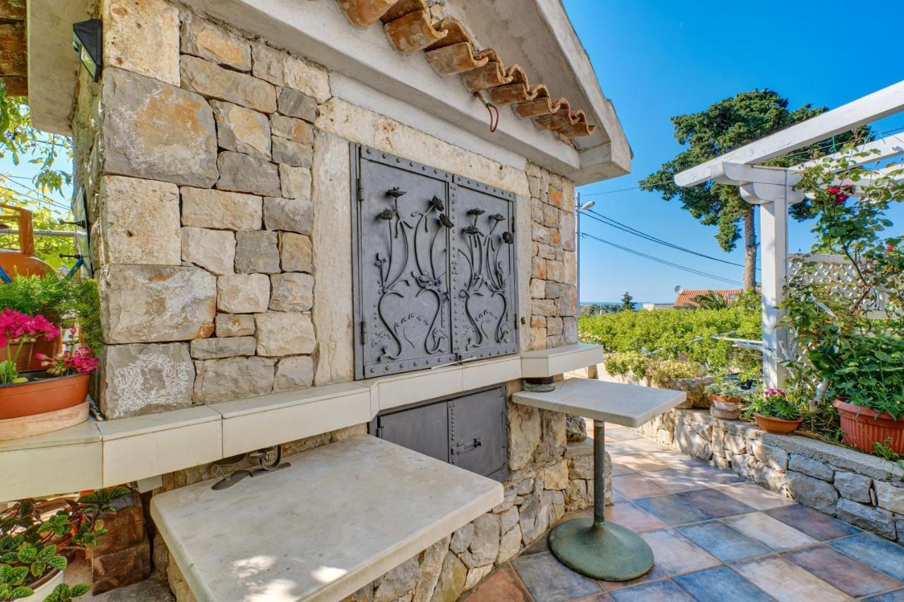Apartment Neno - Terrace & Parking Veli Losinj Ngoại thất bức ảnh